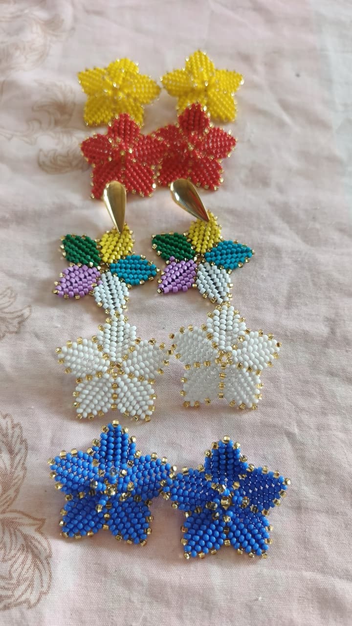 aretes de mostacilla